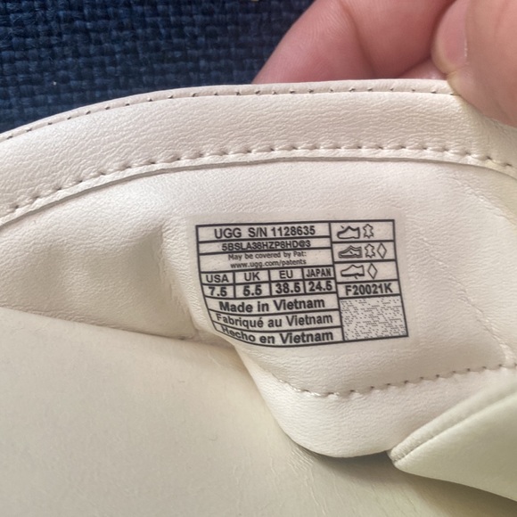 UGG ZAYNE SIZE 7.5 7 CROSSBAND LEATHER SLIDE SANDALS - Picture 7 of 8